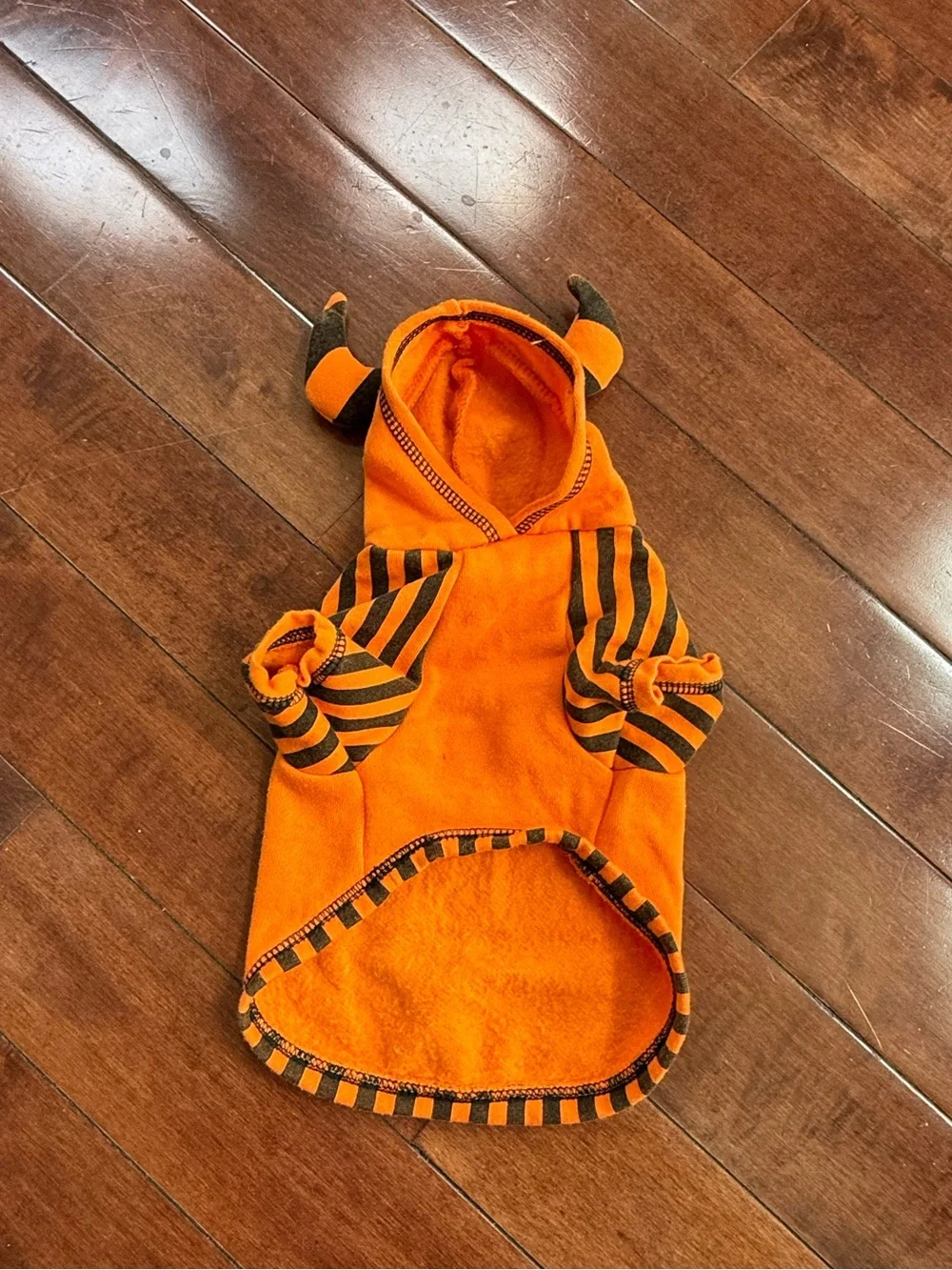 Pup Crew Orange “Mommy’s Little Monster” Halloween Dog Hoodie, size XS